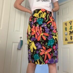 Vintage 80s floral skirt !   Great vintage condition
